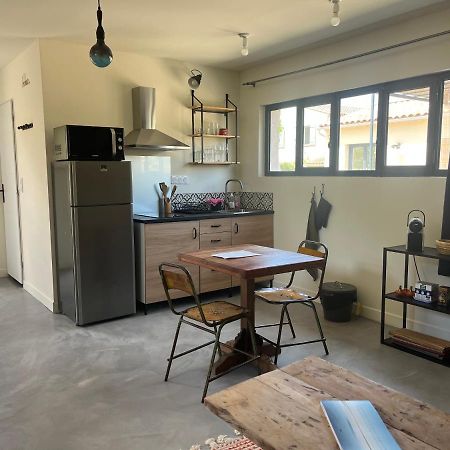 Ferienwohnung Studio Dans Les Alpilles Fontvieille Exterior foto