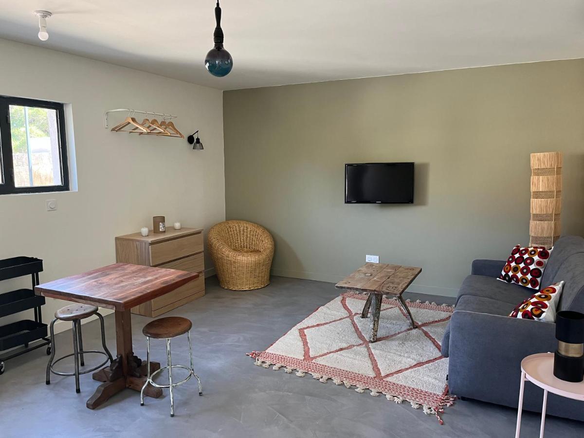 Ferienwohnung Studio Dans Les Alpilles Fontvieille Exterior foto