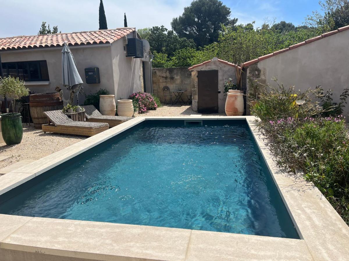 Ferienwohnung Studio Dans Les Alpilles Fontvieille Exterior foto